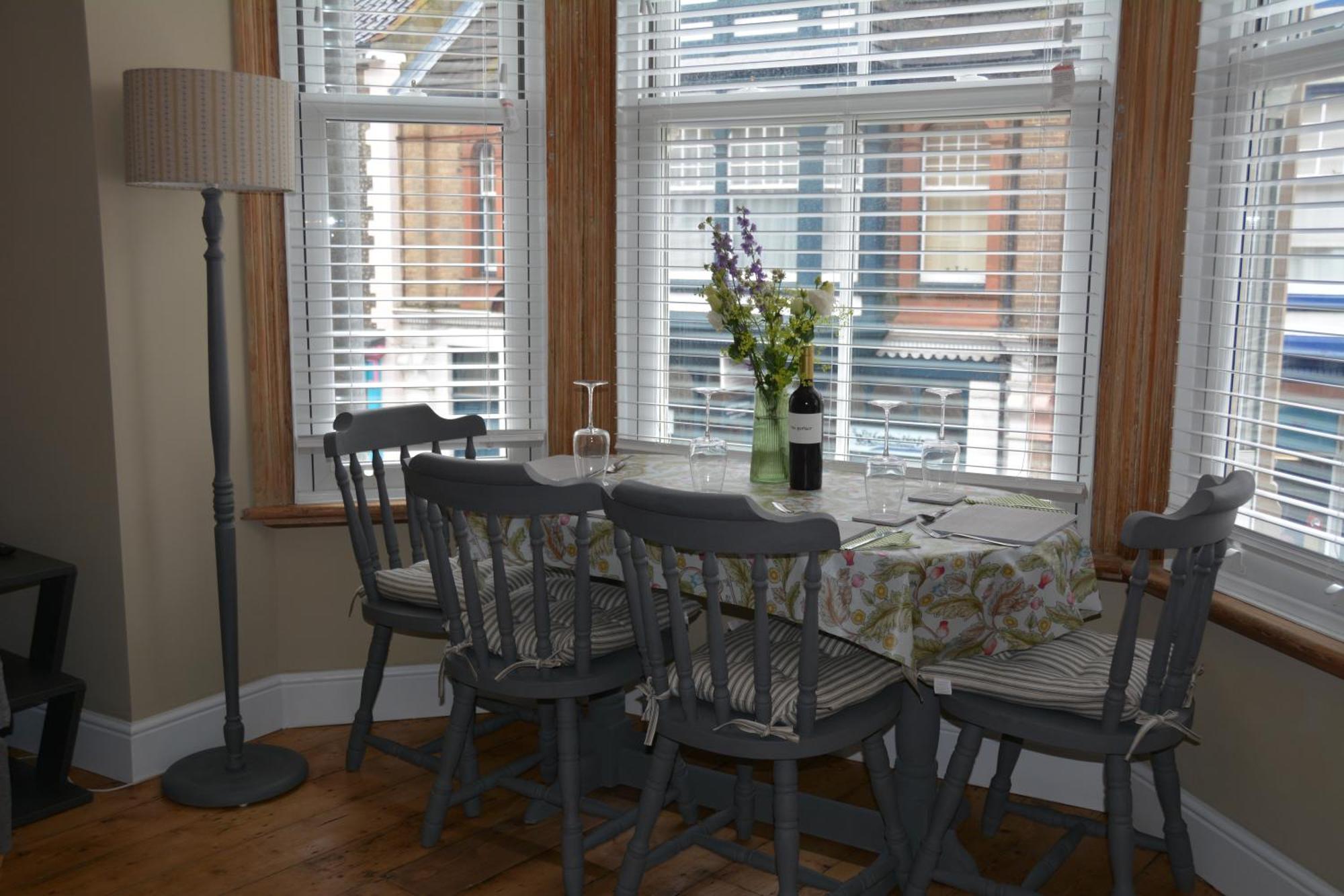 The Fabulous Number Two Apartment A Cosy Coastal Getaway Кромер Экстерьер фото